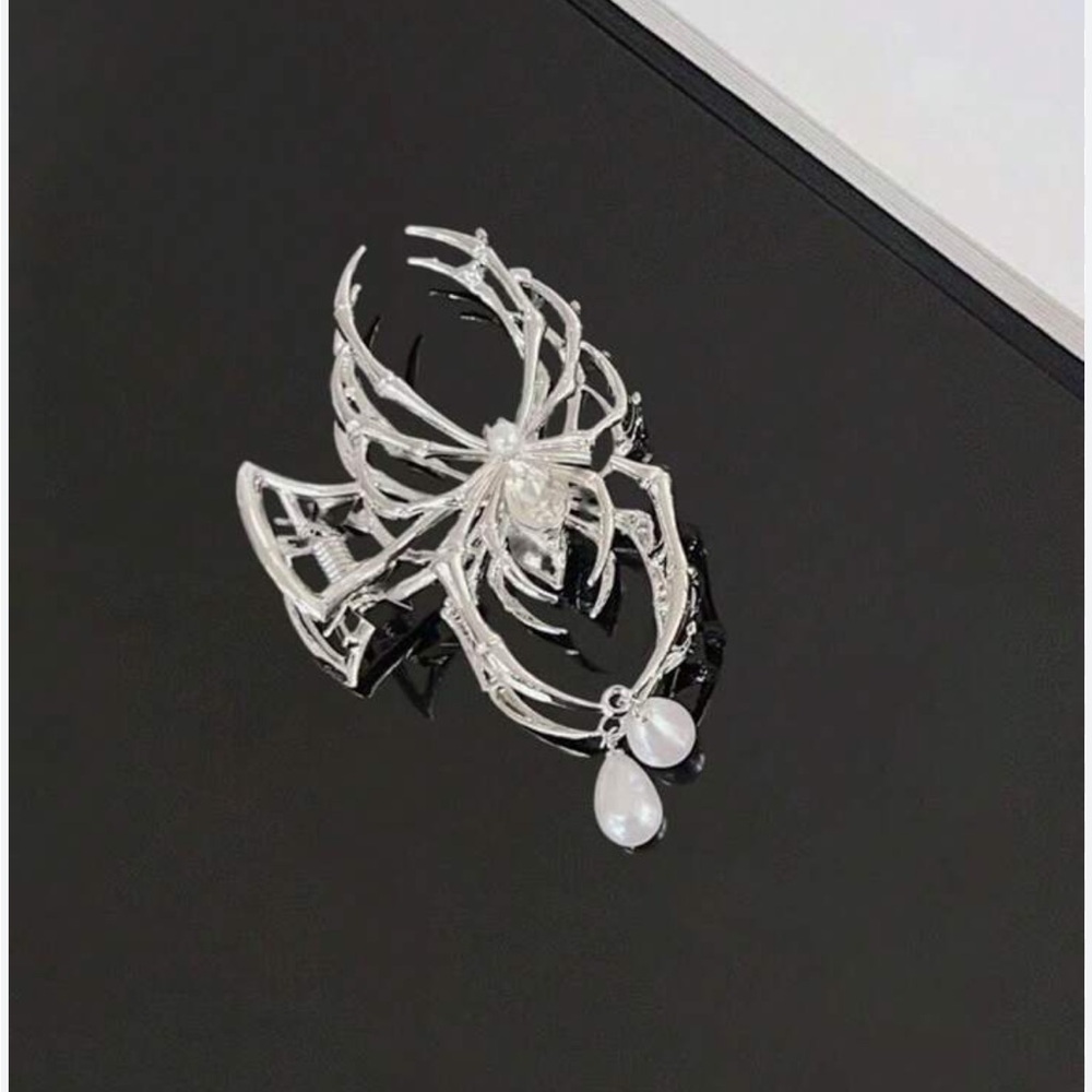 New metal spider hair claw